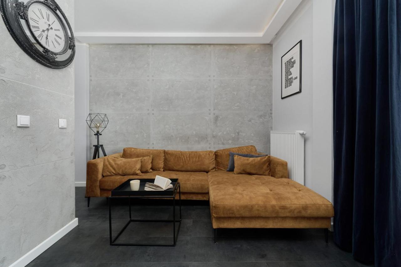 Stylish Kosciuszki Apartaments Near The Market Square With Free Garage Wroclaw By Noclegi Renters Exteriér fotografie