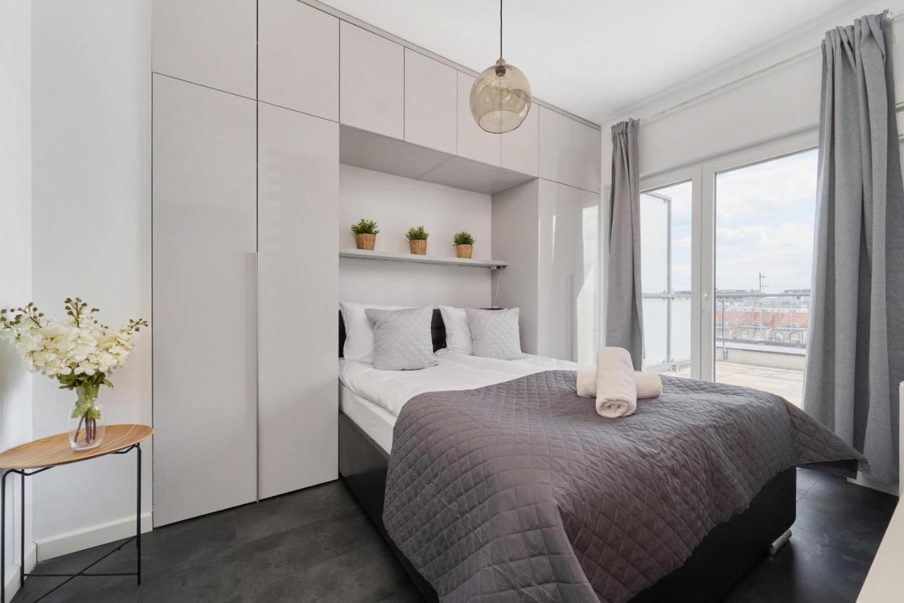 Stylish Kosciuszki Apartaments Near The Market Square With Free Garage Wroclaw By Noclegi Renters Exteriér fotografie