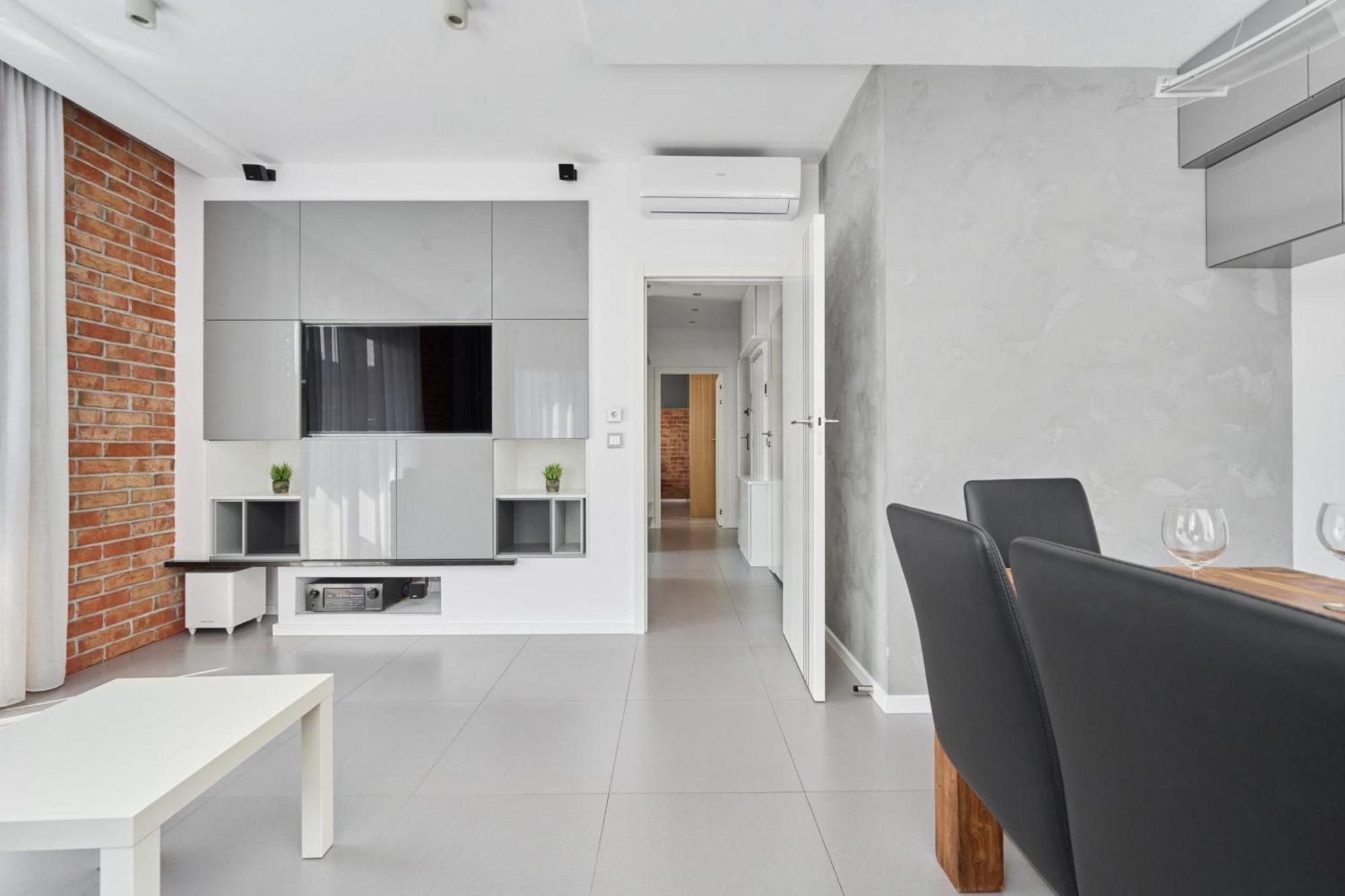 Stylish Kosciuszki Apartaments Near The Market Square With Free Garage Wroclaw By Noclegi Renters Exteriér fotografie