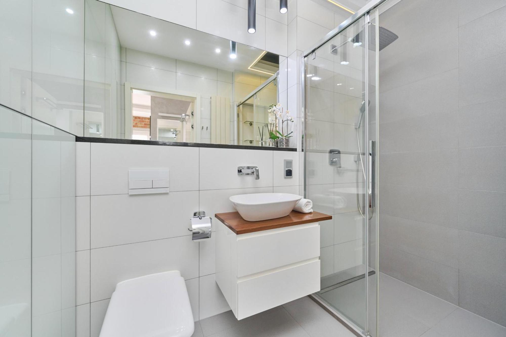 Stylish Kosciuszki Apartaments Near The Market Square With Free Garage Wroclaw By Noclegi Renters Exteriér fotografie
