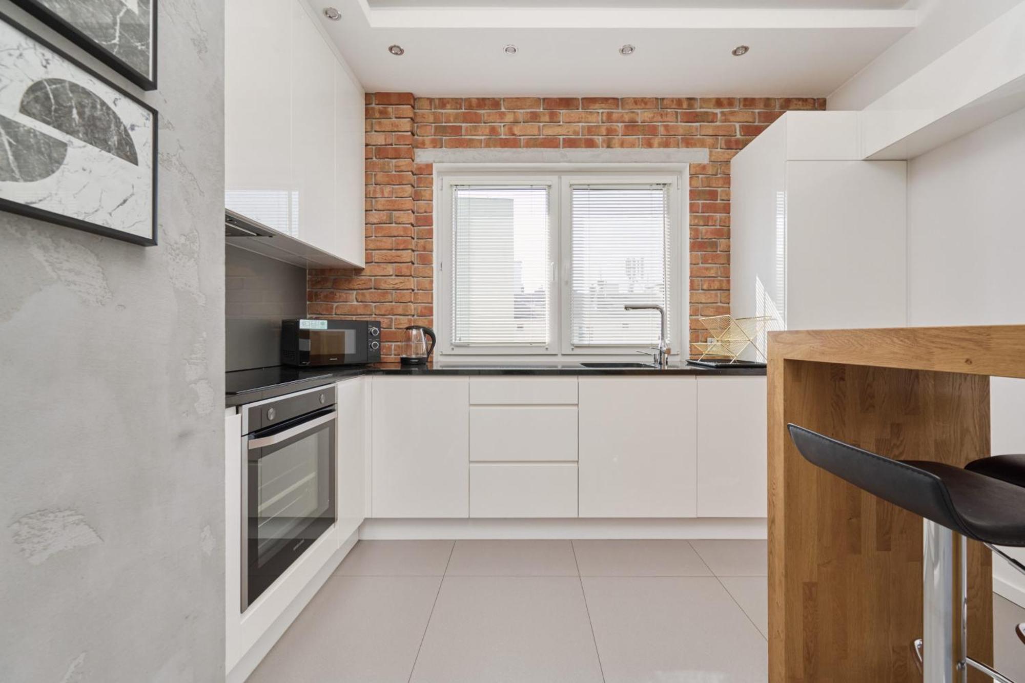Stylish Kosciuszki Apartaments Near The Market Square With Free Garage Wroclaw By Noclegi Renters Exteriér fotografie